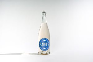 ZANTE white sparkling wine_blue label ZANTE white sparkling wine_blue label