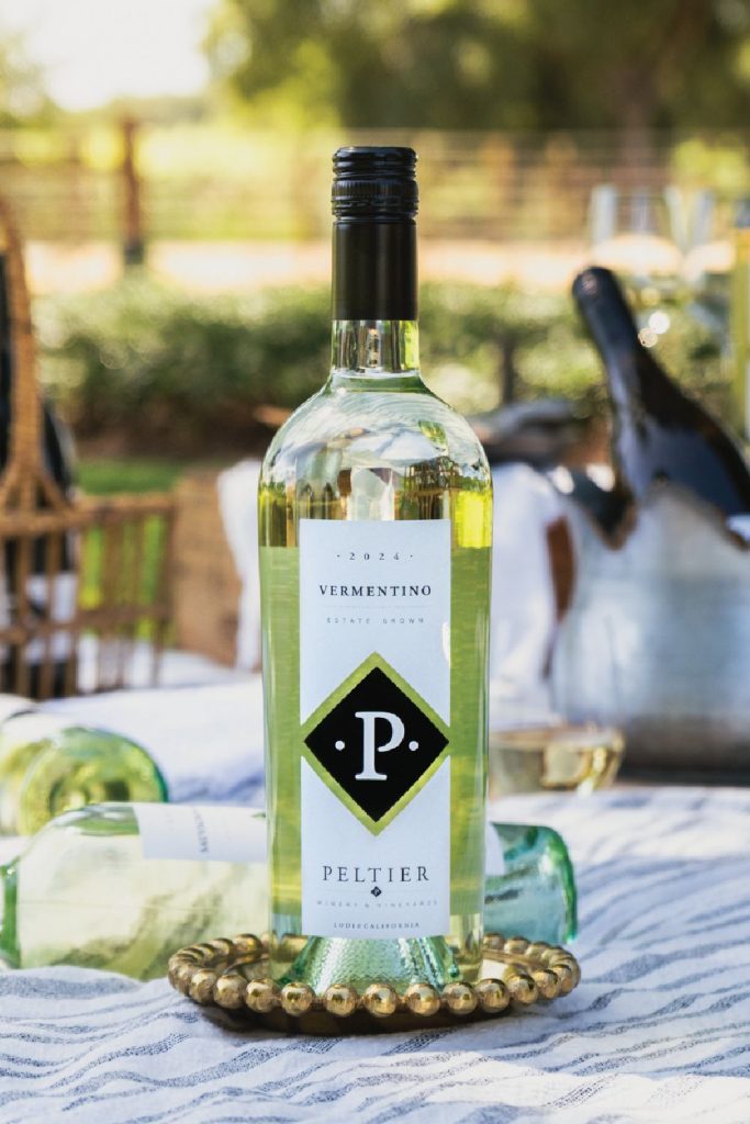 bottle of Italian wine - Peltier Estate Classic Vermentino bottle of Italian wine - Peltier Estate Classic Vermentino